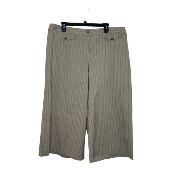 Lane Bryant New Gaucho Pinstriped Wide Leg Capri Pants Mock Pockets Size 18 - Picture 1 of 6